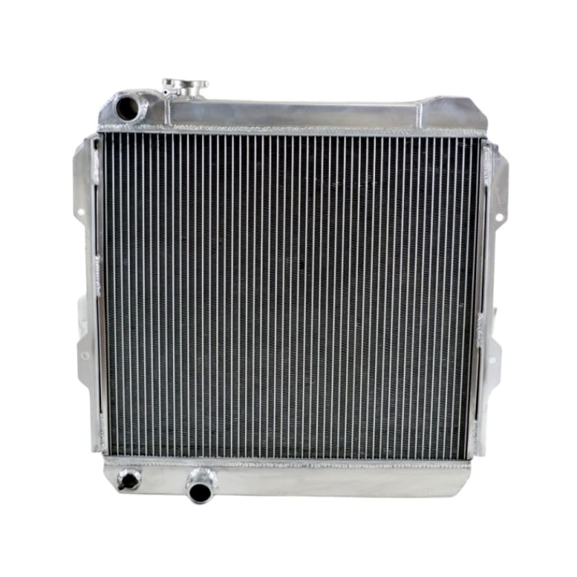 Wolrey Aluminum Radiator Fits 1984-1991 Toyota Hilux LN60 LN61 LN65 2.4L Diesel
