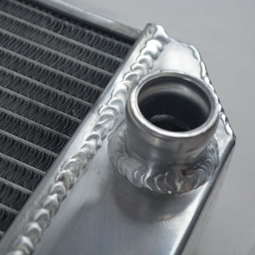 Wolrey Aluminum Radiator For 1966-1971 Holden Kingwood HG HT HK HQ HJ HX V8 Manual